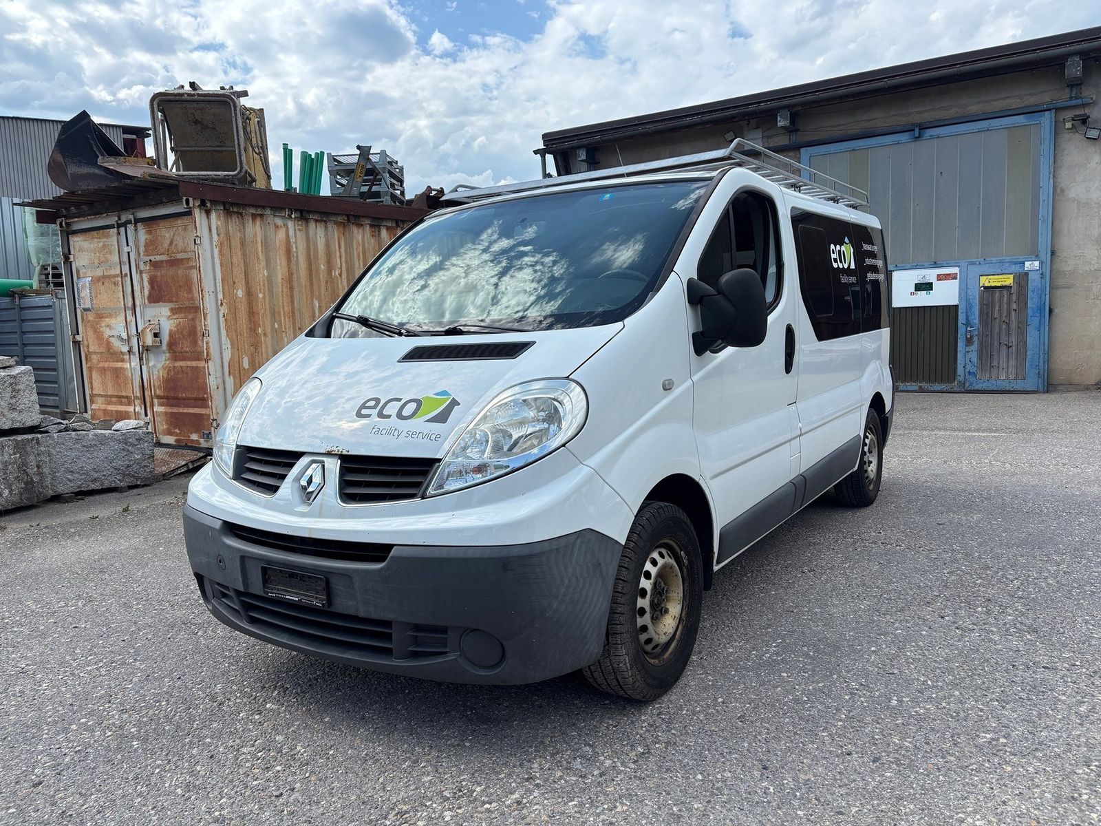 RENAULT Trafic
