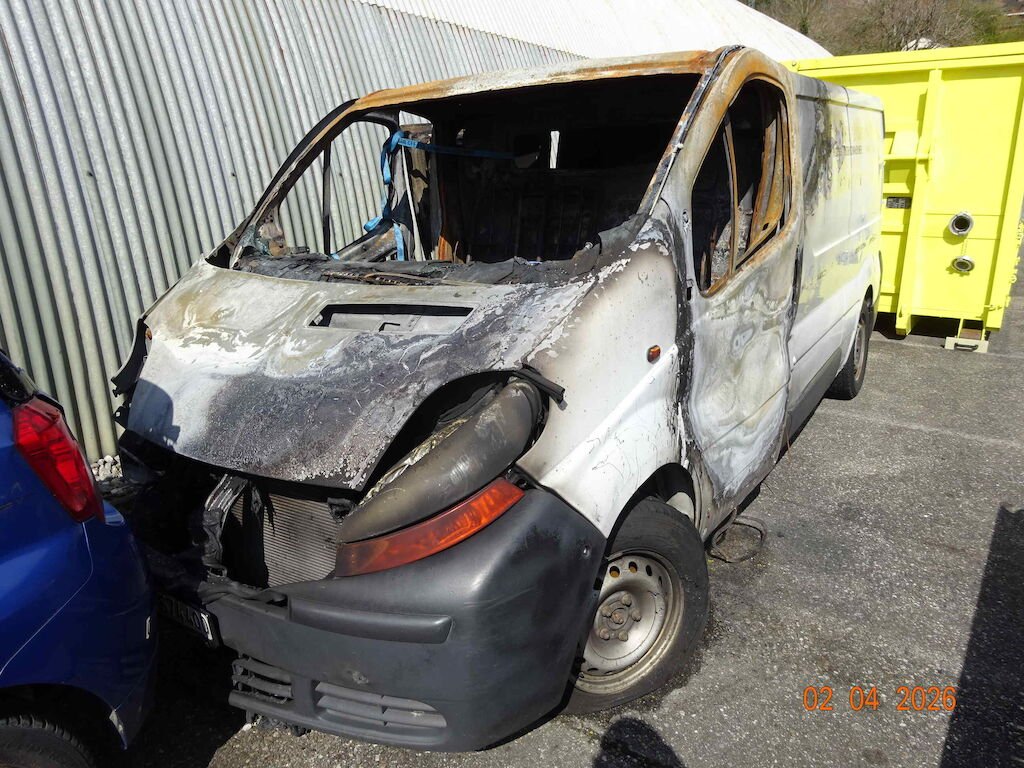 RENAULT TRAFIC 1.9 DCI 100 2.9T