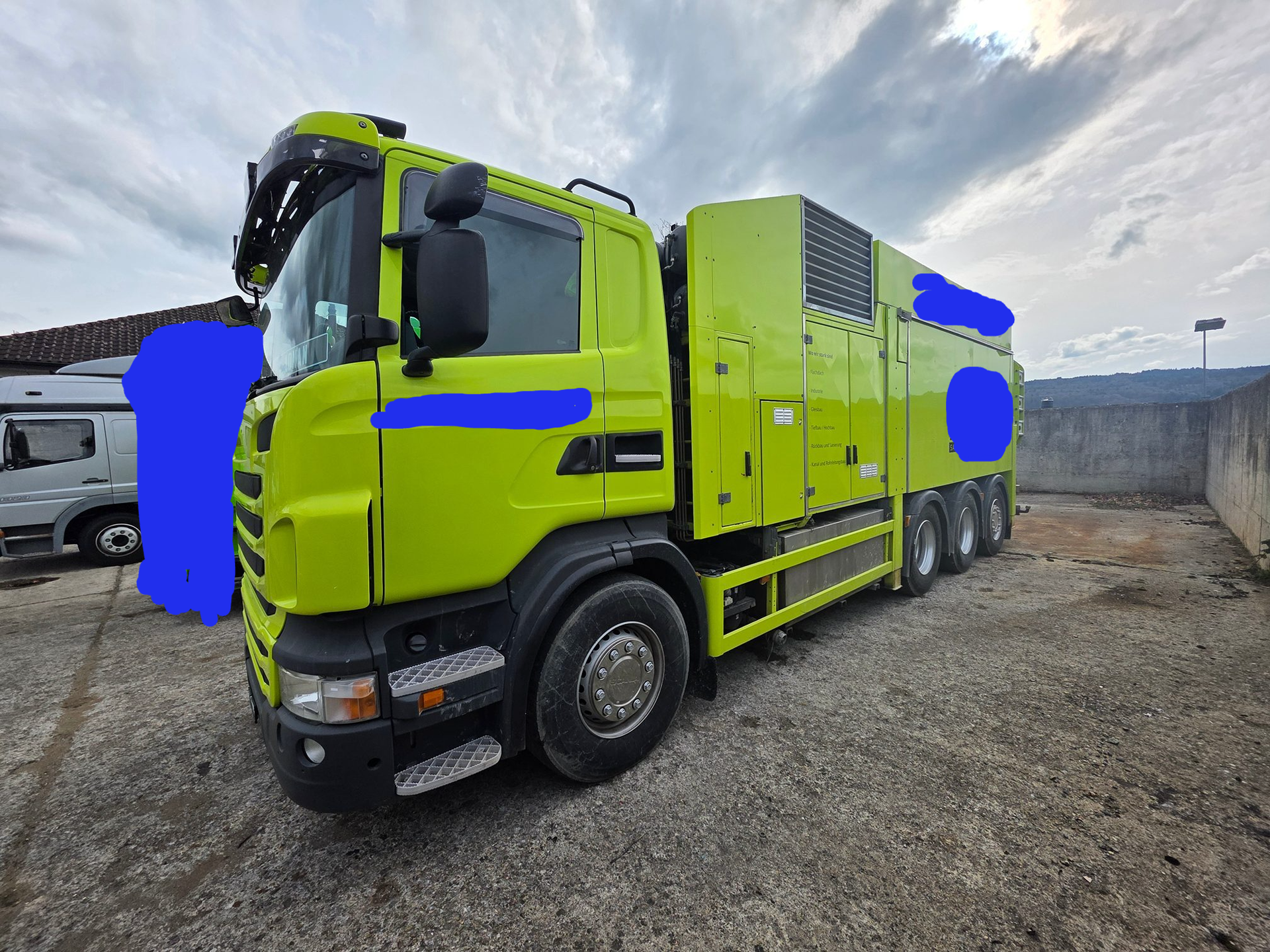 SCANIA R440