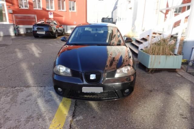 SEAT Ibiza 1.4 16V 85 Reference