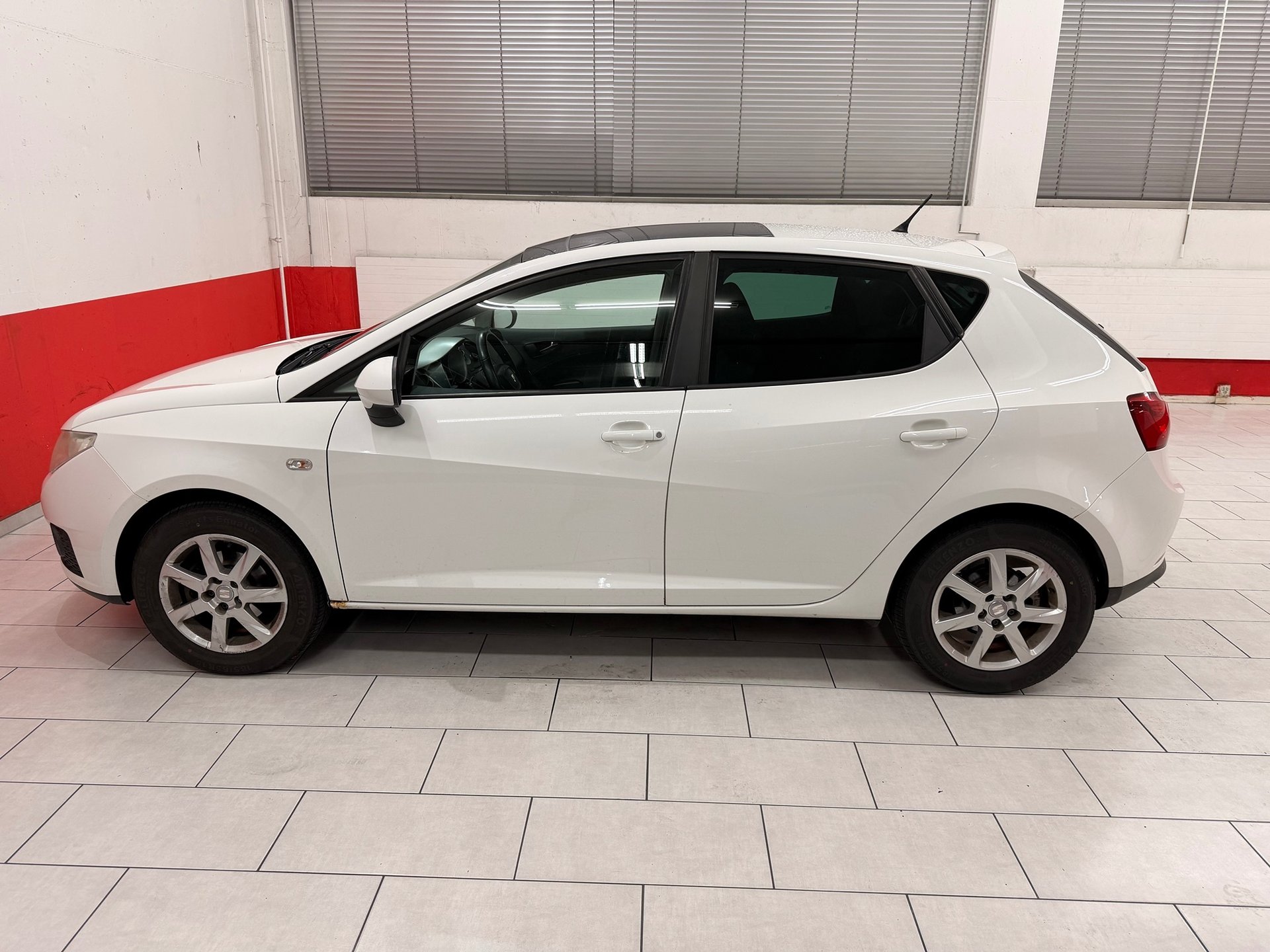 SEAT Ibiza 1.6 16V