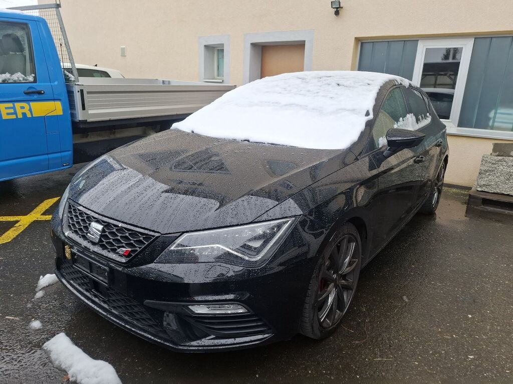 SEAT Leon 2.0 TSI 300 Cupra