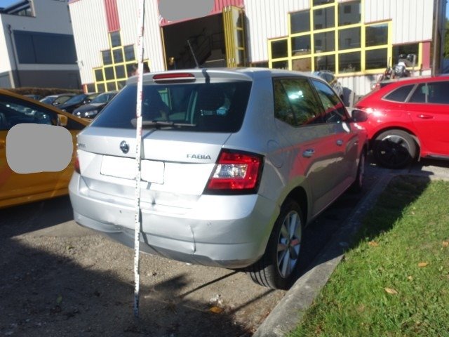 Skoda FABIA 1.0 DSI Limousine