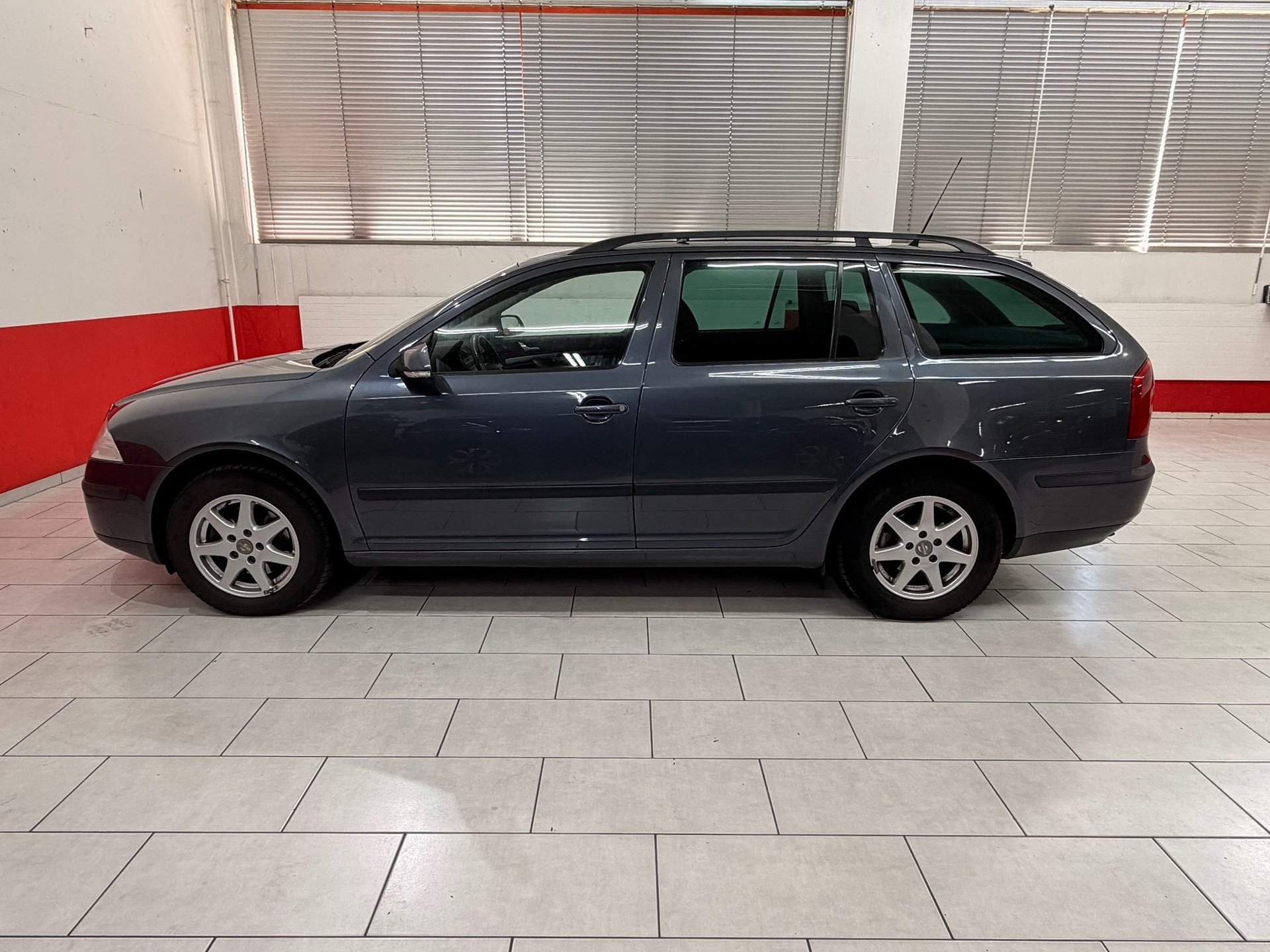 SKODA Octavia 2.0TDI Combi