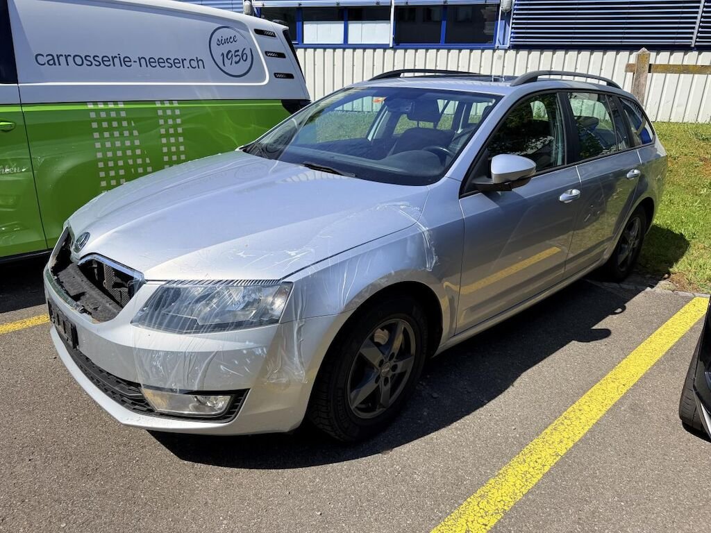 Skoda Octavia Combi 1.6 TDI 105 Ambition