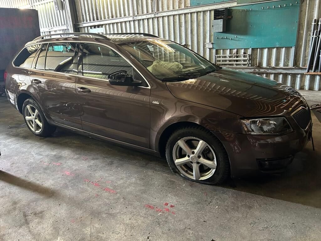 Skoda Octavia Combi 1.8 TSI Swiss Edition 4x4 DSG