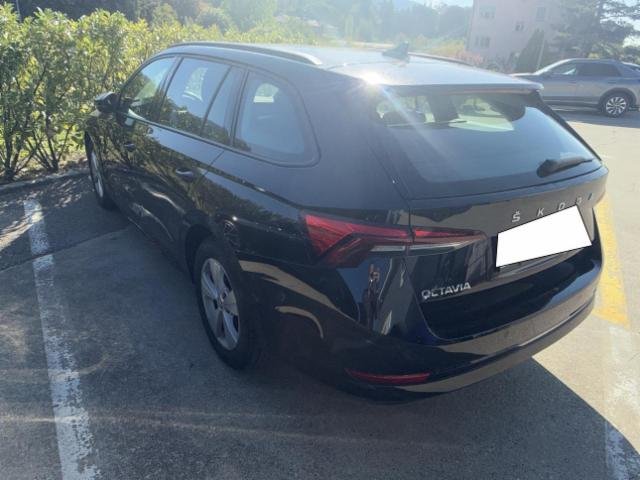 Skoda Octavia Combi 2.0 TDI Ambition DSG