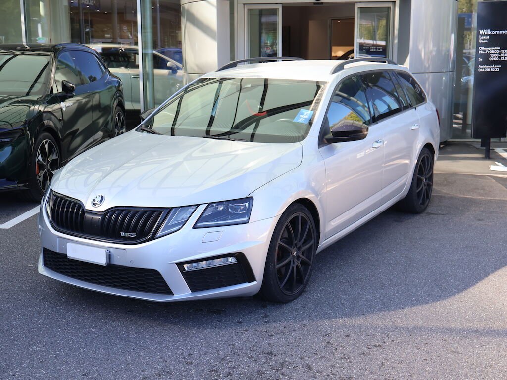Skoda Octavia Combi 2.0 TDI RS 4x4 DSG
