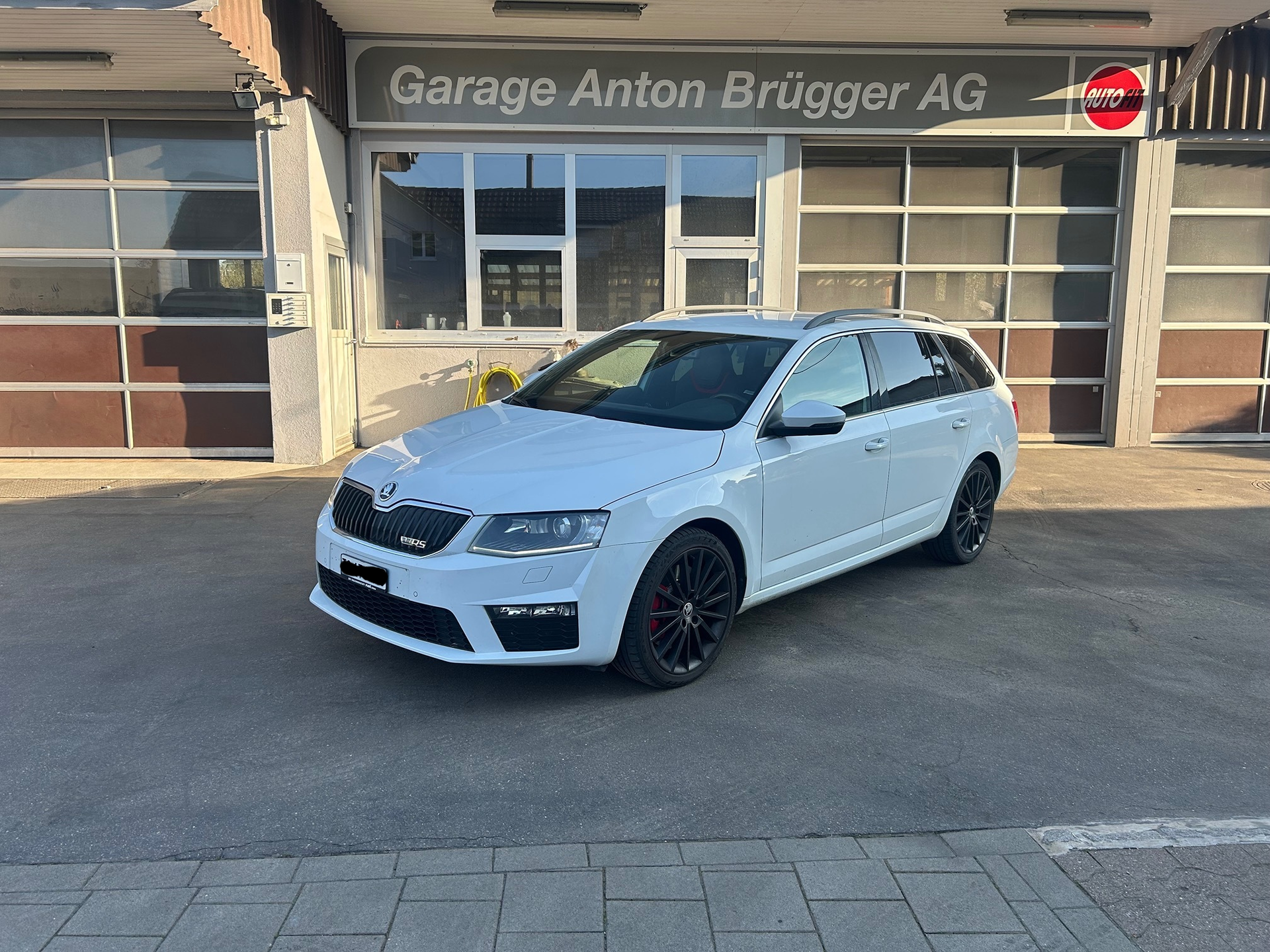 SKODA Octavia Combi RS