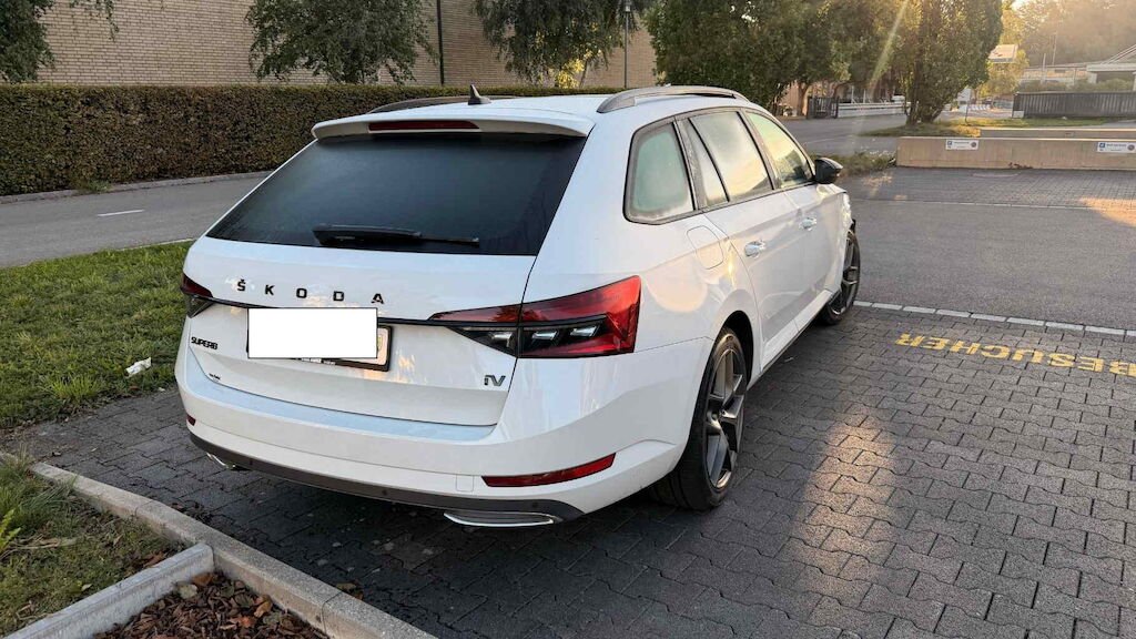 SKODA SUPERB 1.4 PHEV L&K