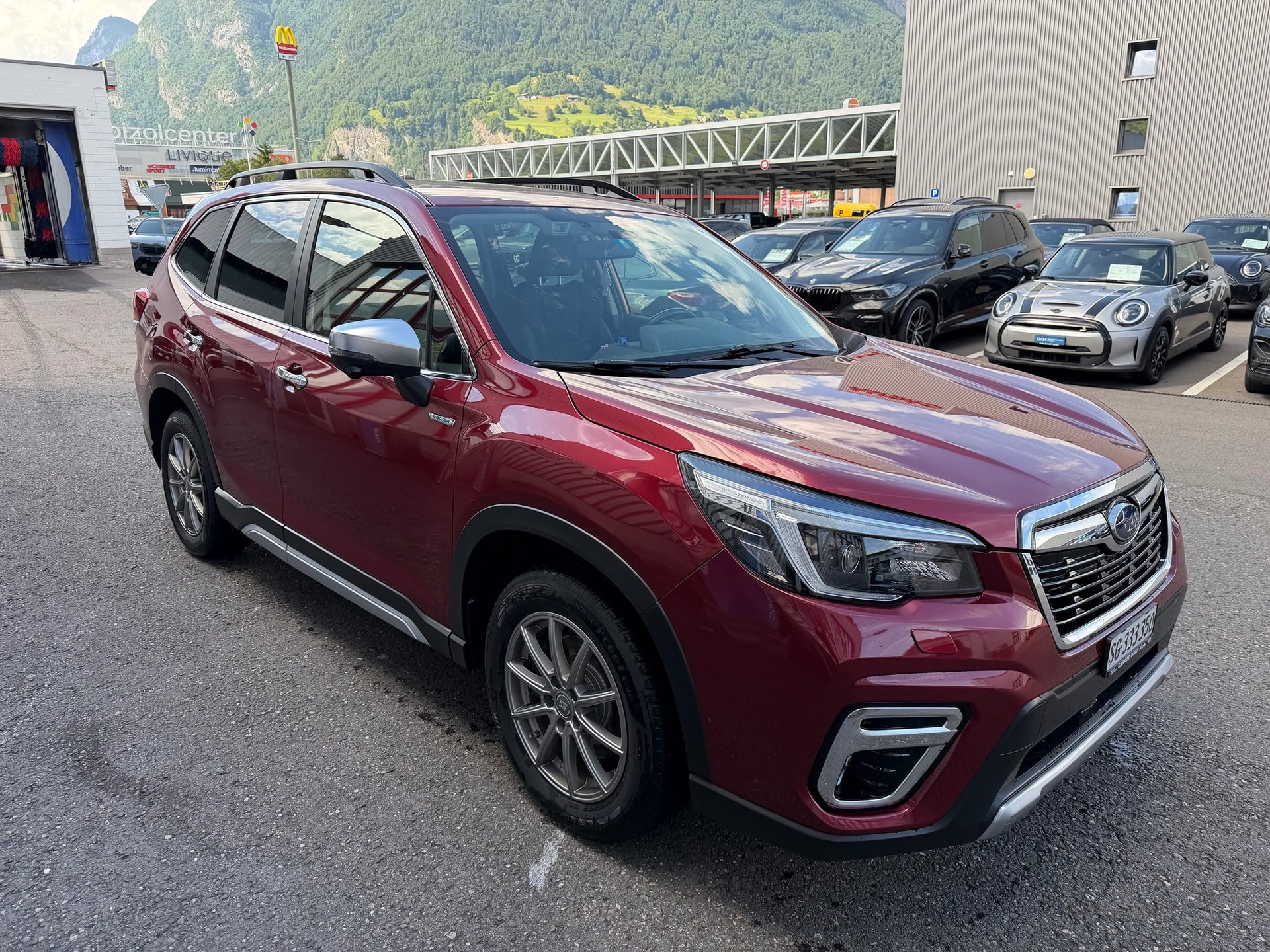 SUBARU Forester 2.0i HEV