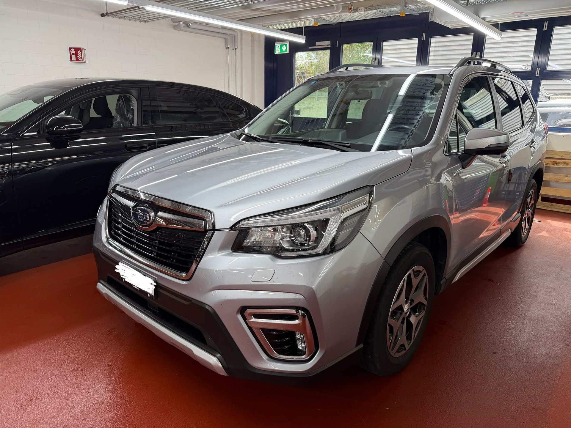 SUBARU Forester 2.0i HEV