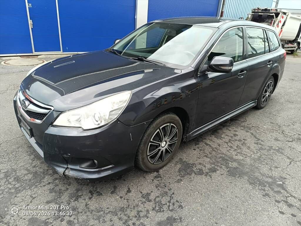 Subaru Legacy 2.0i AWD