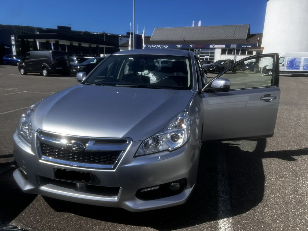 Subaru Legacy 2.0iAWD