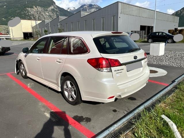 Subaru Legacy Station 2.0i Swiss