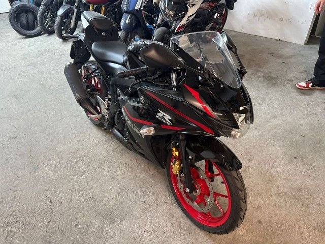 Suzuki GSX 125 R L7-M0