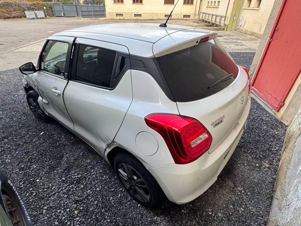 SUZUKI Swift 1.2i PizSu T Hy 4x4, 83 HP
