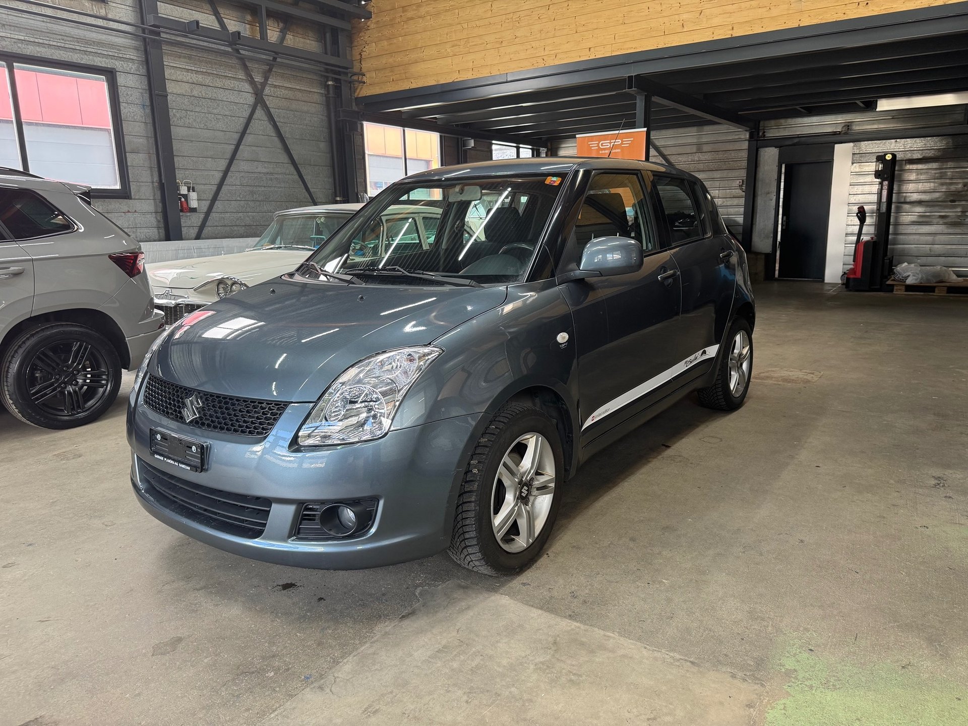SUZUKI Swift 1.3 4WD