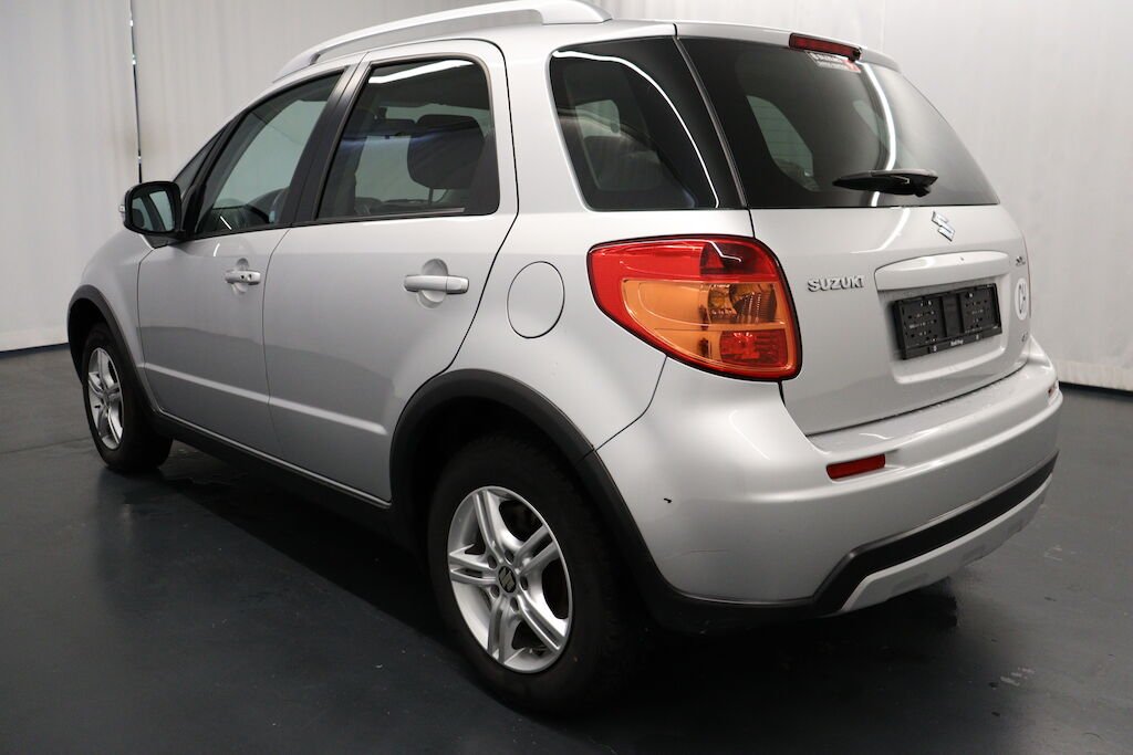 Suzuki SX4 1.6lt.  4WD