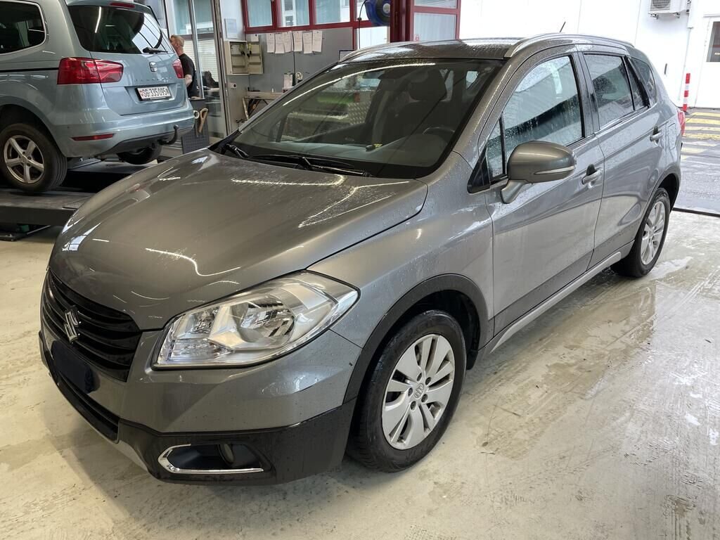 Suzuki SX4 S-Cross (AKK/JY)(2013->2023)