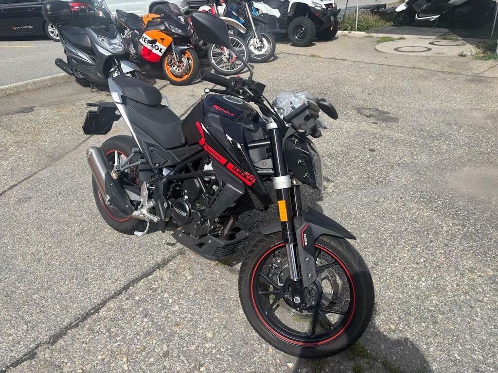 SWM Hoku 125