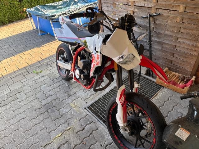 SWM SM 125 R ABS