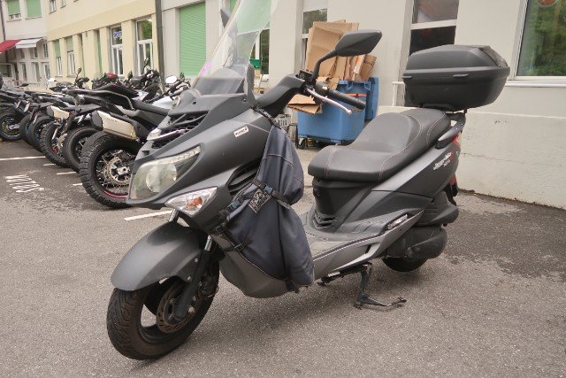 SYM (Sanyang) Joyride 125i S .