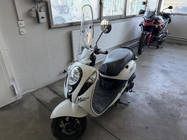 SYM (Sanyang) SYM Mio 100