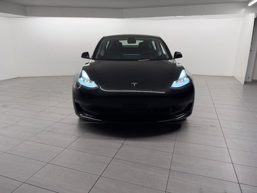 Tesla Model 3 LongRange