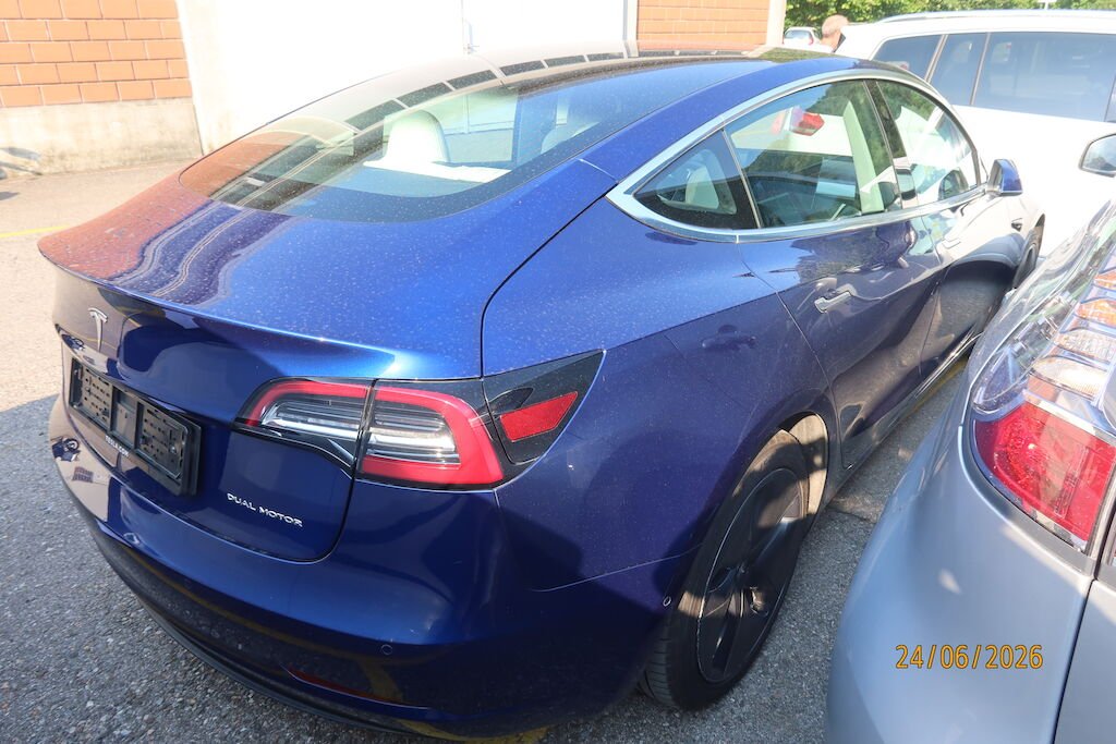 Tesla Model 3 Performance