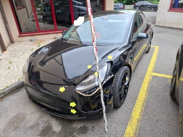 TESLA MODEL 3 PERFORMANCE DUAL MOTOR Limousine