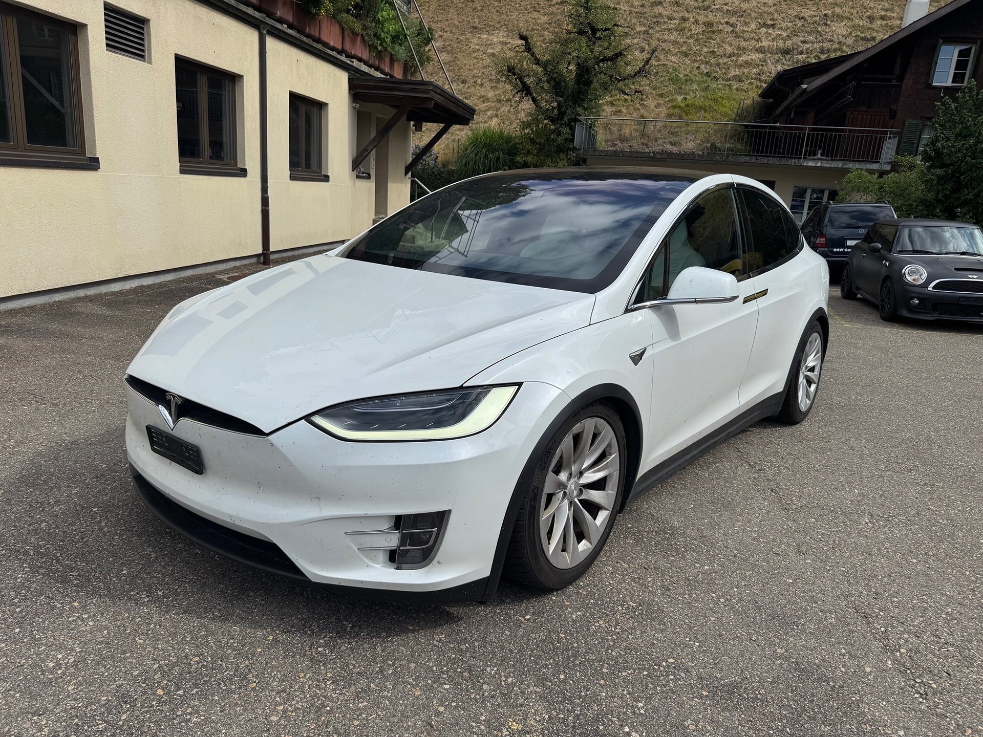 TESLA Model X 75 X