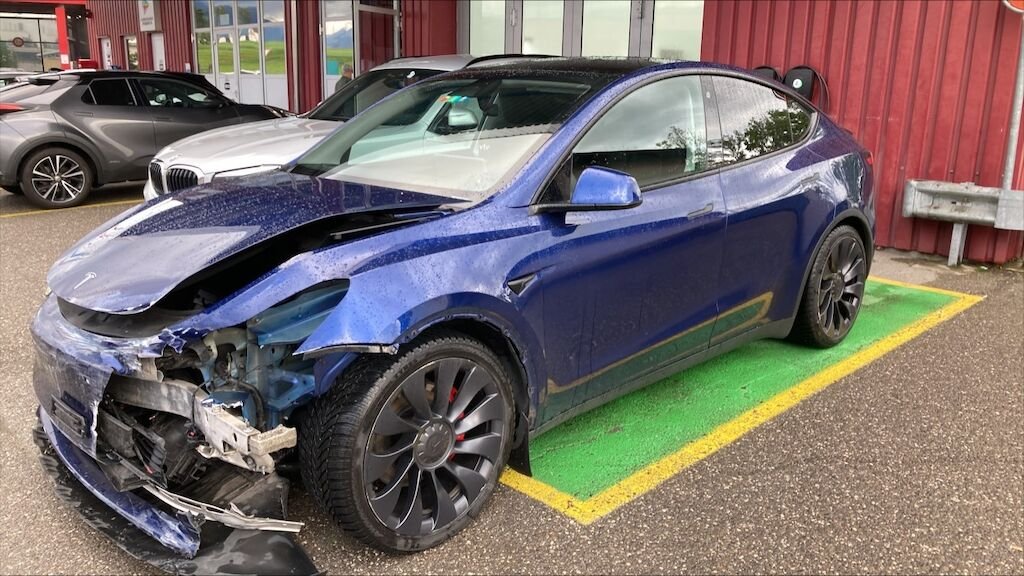 Tesla Model Y Performance D