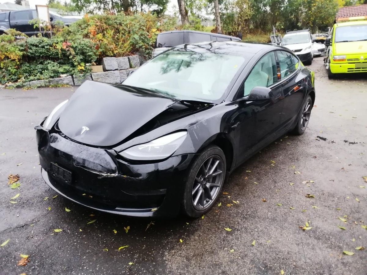 Tesla Modéle 3  Long Range, 200 HP