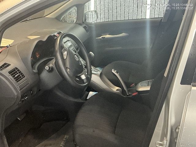 2008 Toyota Auris 1.6 VVT-i Style MultiMode, 124 HP - Szwajcarska Dolina