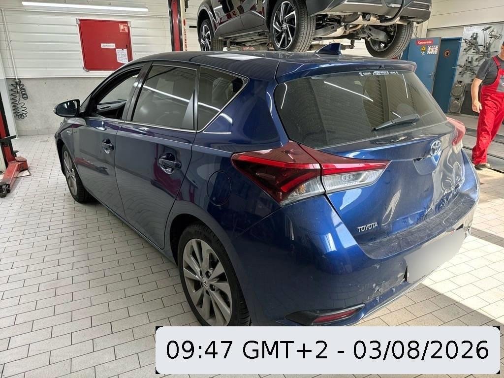 TOYOTA Auris 1.8 HSD Sol, 99 HP