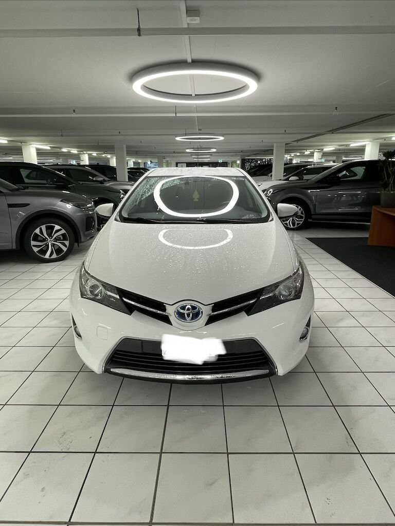 Toyota Auris HSD