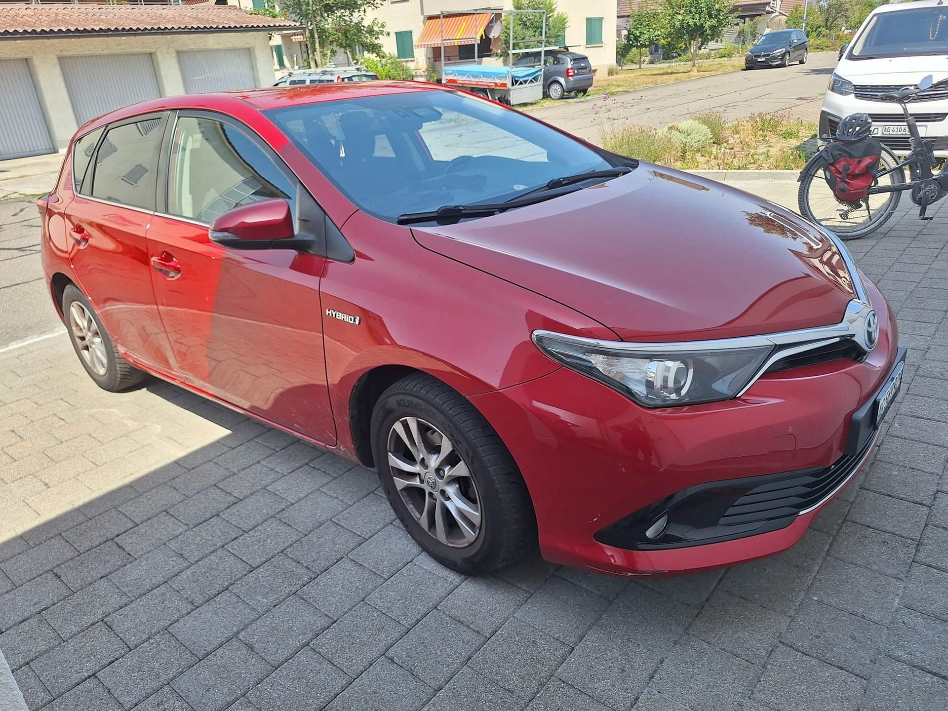 TOYOTA Auris HSD