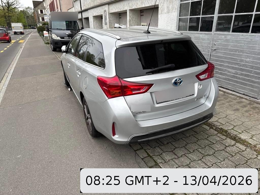 Toyota Auris Touring Sport Auris Touring Sport 1.8, 98 HP