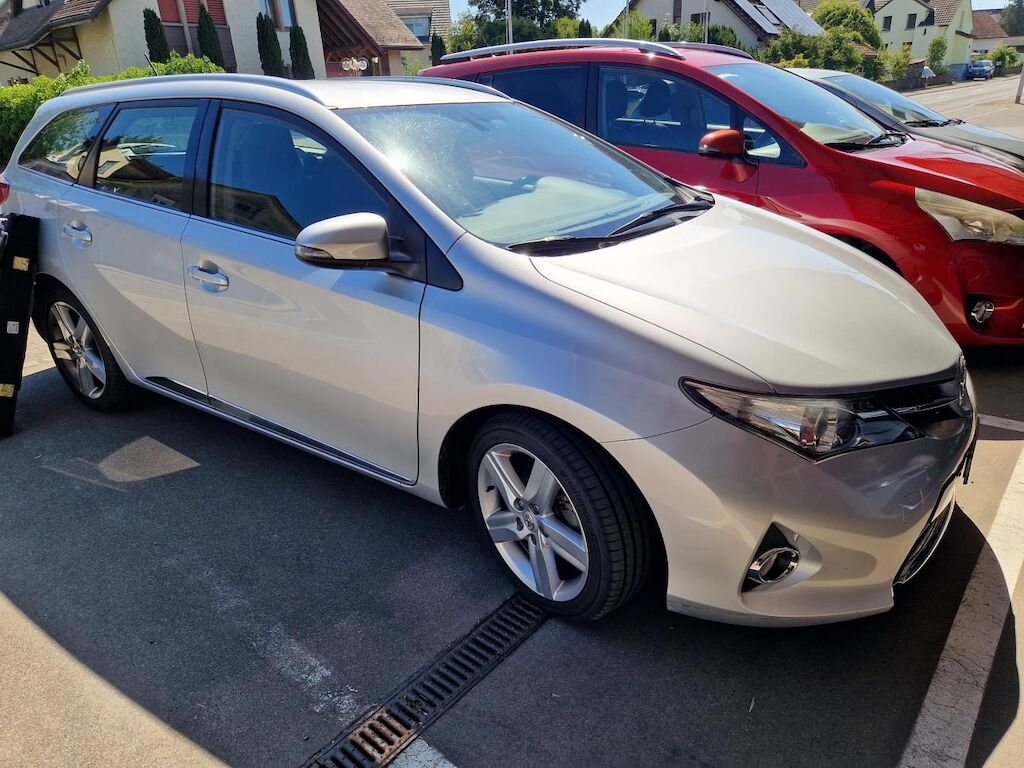 Toyota Auris Touring Sports 1.6 VMa Sol MultiDrive