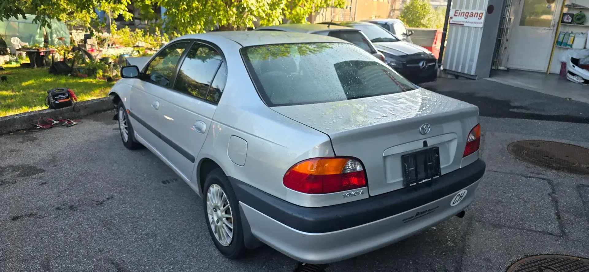 TOYOTA Avensis 2,0 Sedan