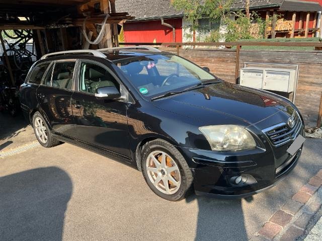 Toyota Avensis Sportswagon 2.4 D4 Linea Sol