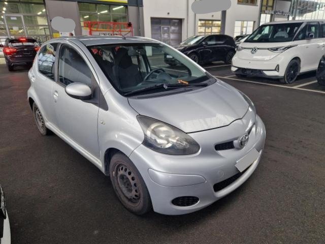 Toyota Aygo 1.0 VVT-i Linea Terra