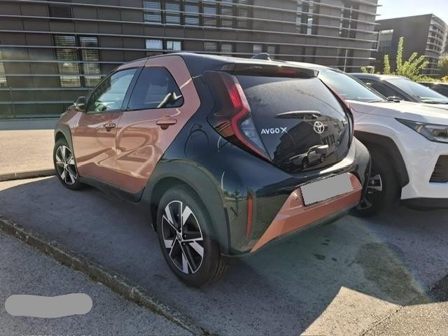 Toyota Aygo X 1.5 VVT-i HSD Trend
