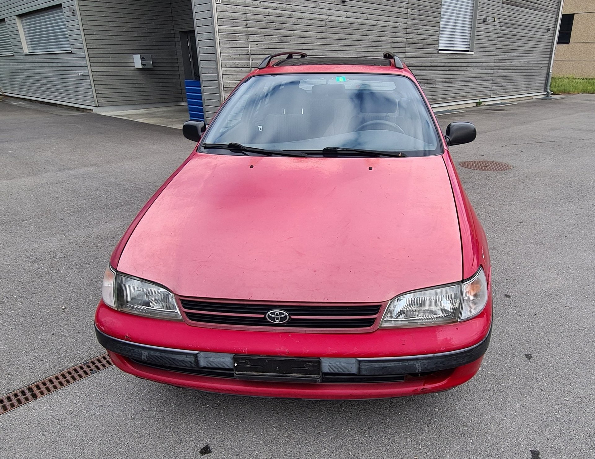 TOYOTA Carina E 2,0 Automat