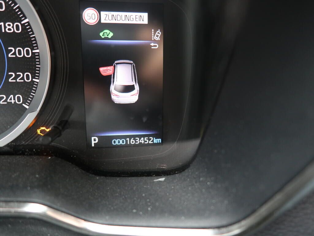 Toyota Corolla 1.8 Hybrid Touring-Sports