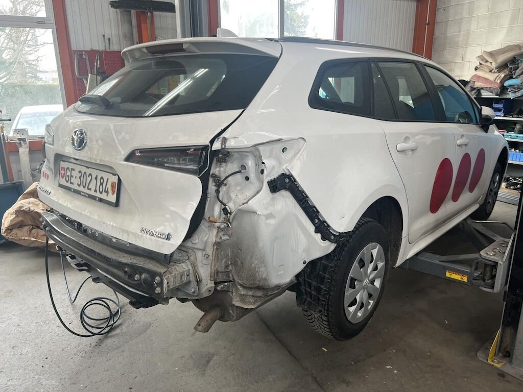 Toyota Corolla Touring Sports 1.8 HSD Comfort