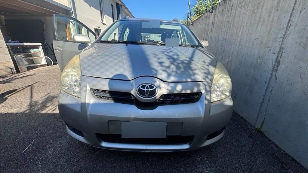 Toyota Corolla Verso, 129 HP