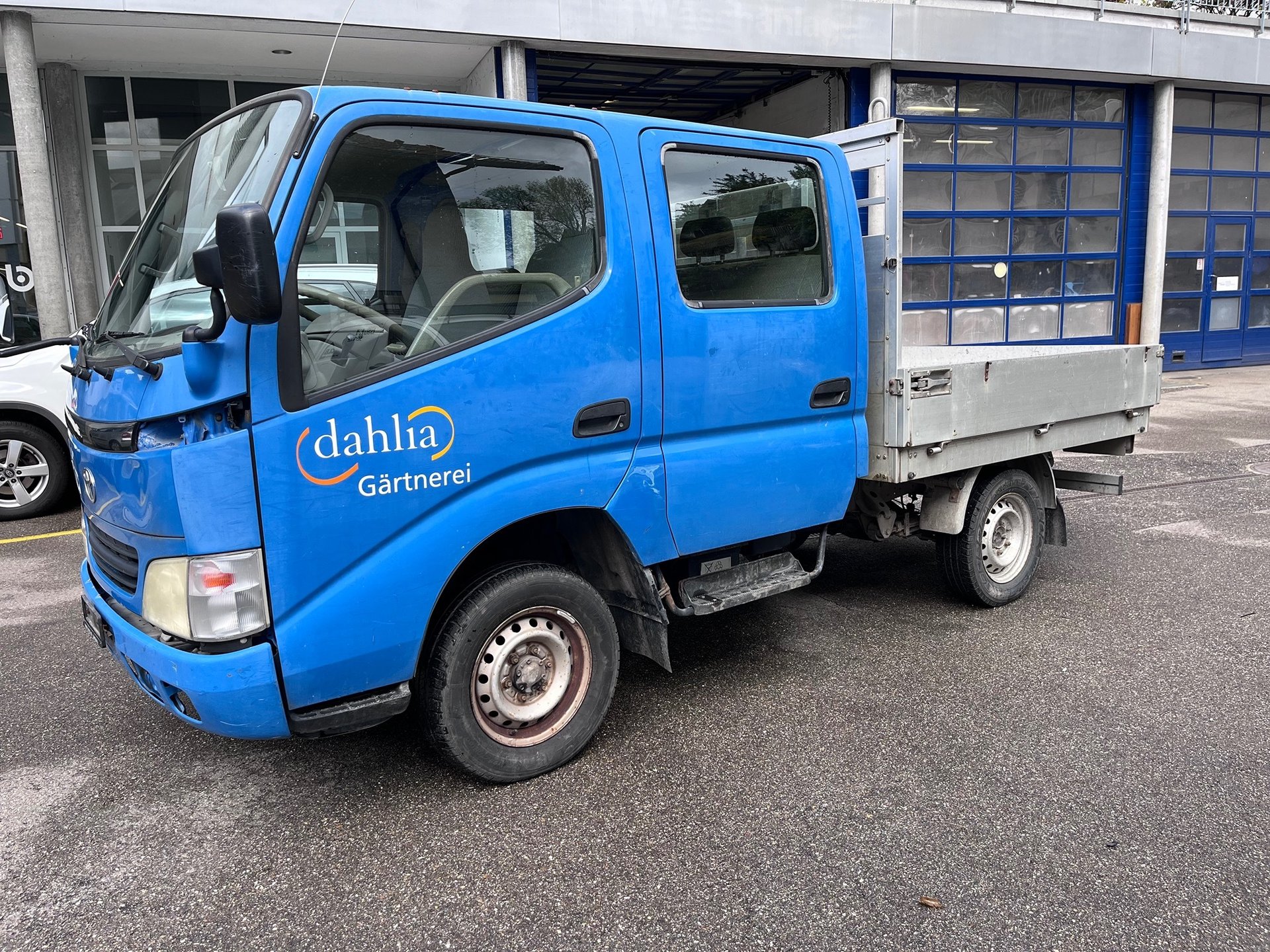 TOYOTA Dyna 100 2.5