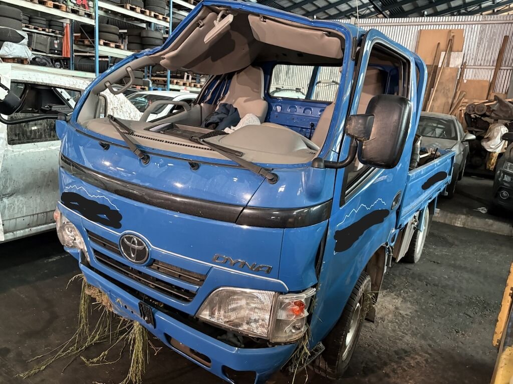 Toyota Dyna 100 pick-up SWB 3.0 D-4D